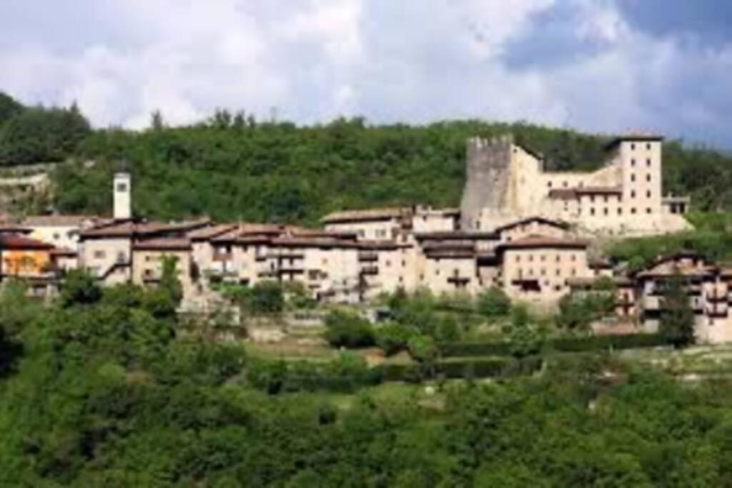 Ca' Berti Appartamento Con Terrazza Ville Del Monte Tenno Eksteriør billede