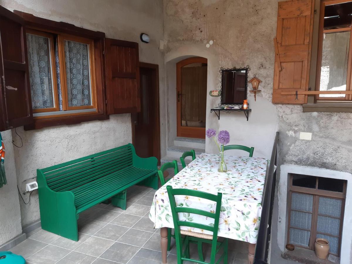 Ca' Berti Appartamento Con Terrazza Ville Del Monte Tenno Eksteriør billede